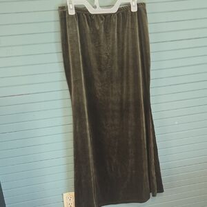 SHEIN Olive Green Velvet Maxi Skirt